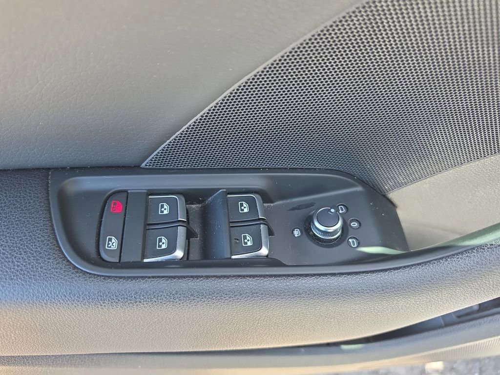 Used 2020 Audi A3 2.0T Premium FWD image 16