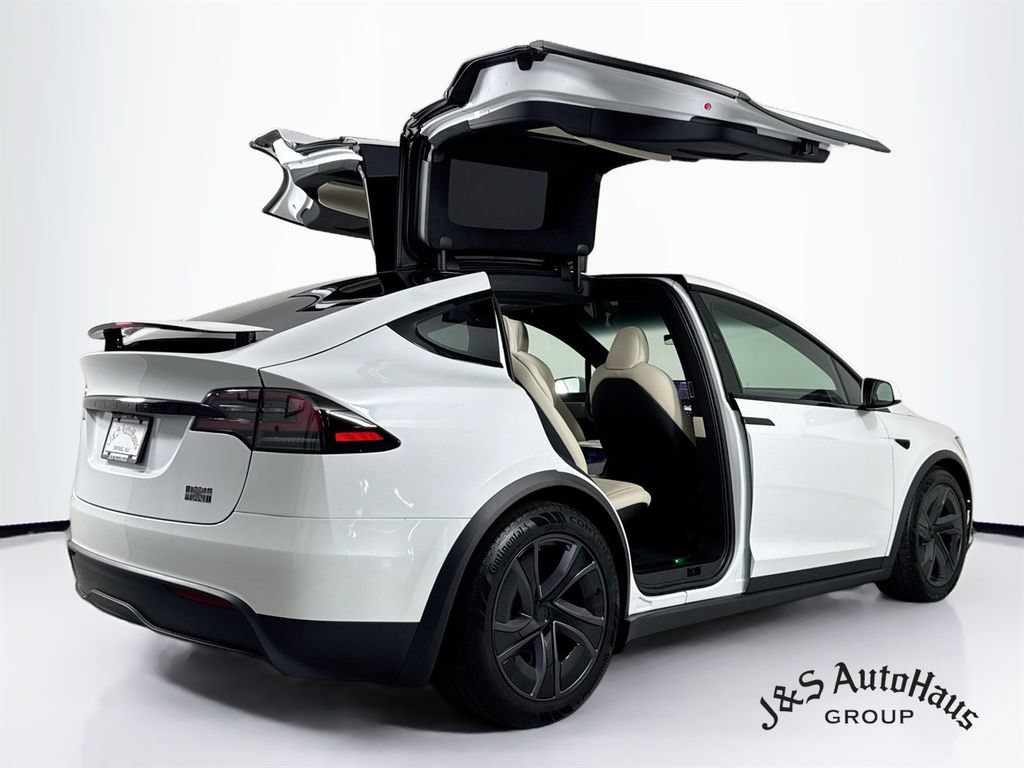 Used 2026 Tesla Model X Plaid AWD/4WD image 7