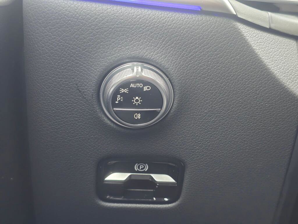 New 2026 Mercedes-Benz GLC 300 4MATIC image 37