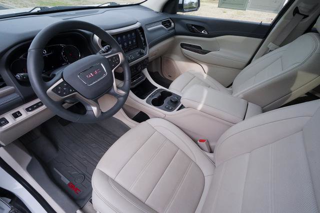 Used 2023 GMC Acadia Denali w/ Denali Ultimate Package image 28