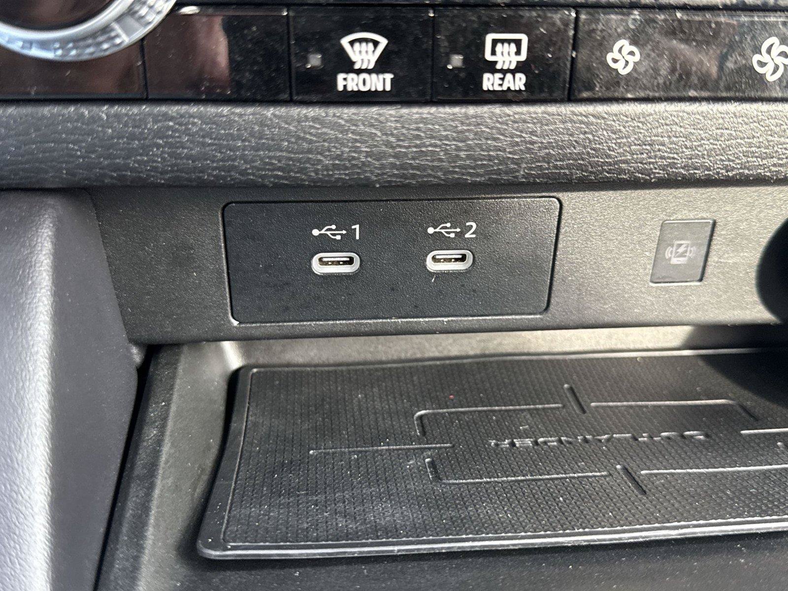 Used 2025 Mitsubishi Outlander SE AWD/4WD image 36