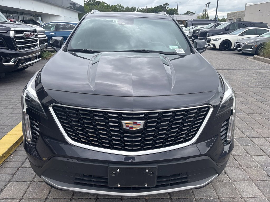 Used 2023 Cadillac XT4 Premium Luxury w/ Cold Weather Package image 15