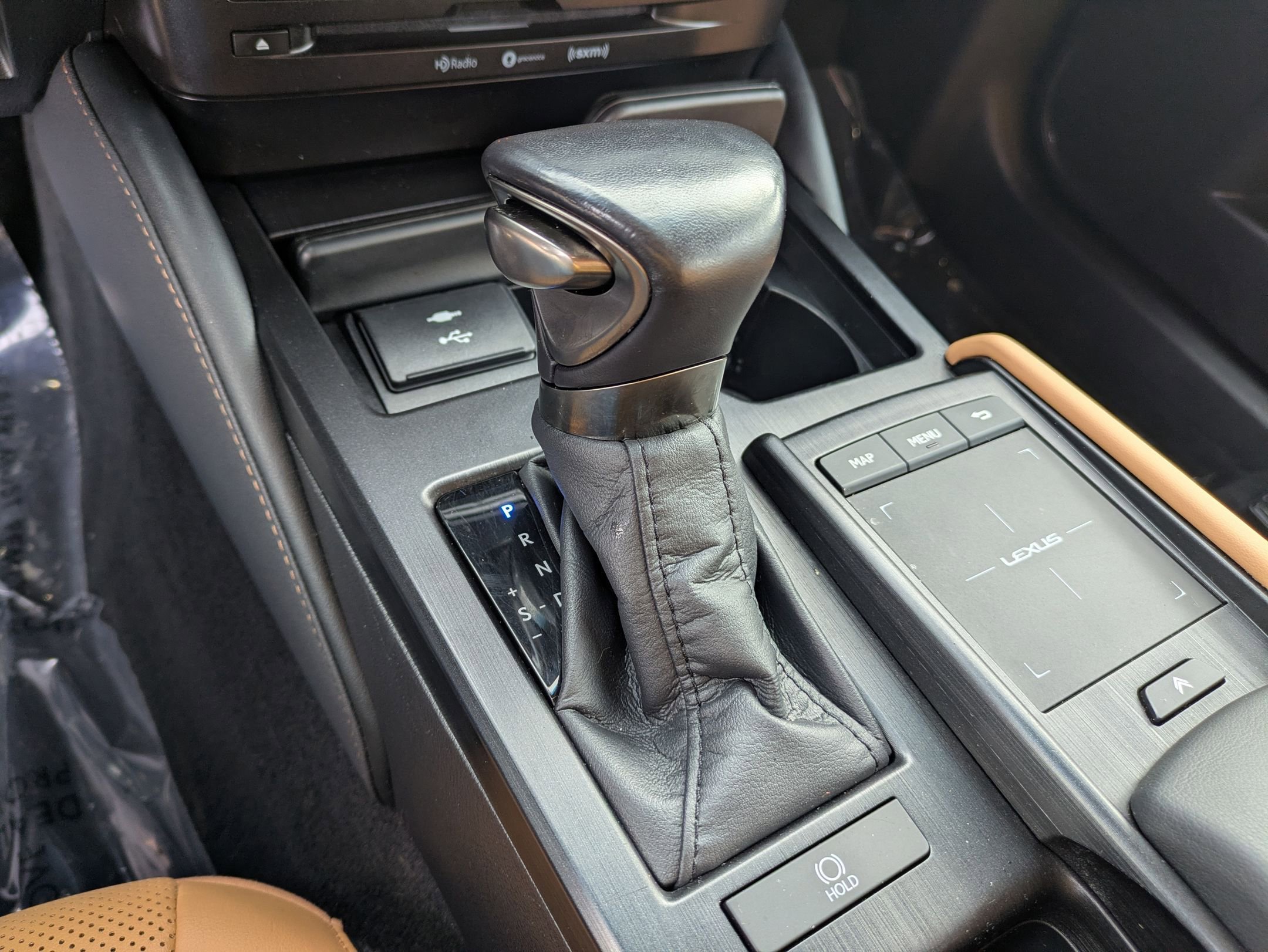 Used 2022 Lexus ES 350 w/ Premium Package image 17