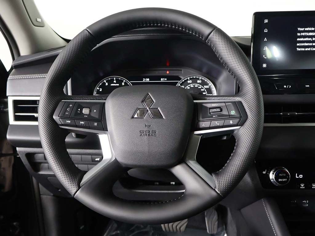 New 2026 Mitsubishi Outlander SE FWD image 38