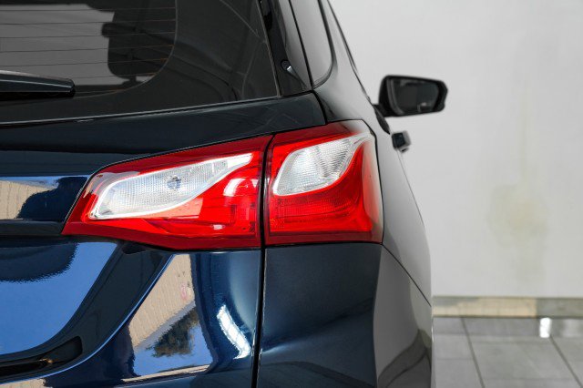 Used 2021 Chevrolet Equinox LS image 44