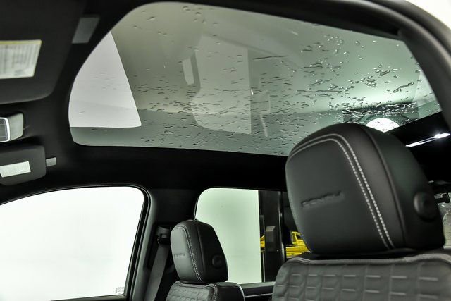 New 2025 GMC Sierra EV Denali image 7