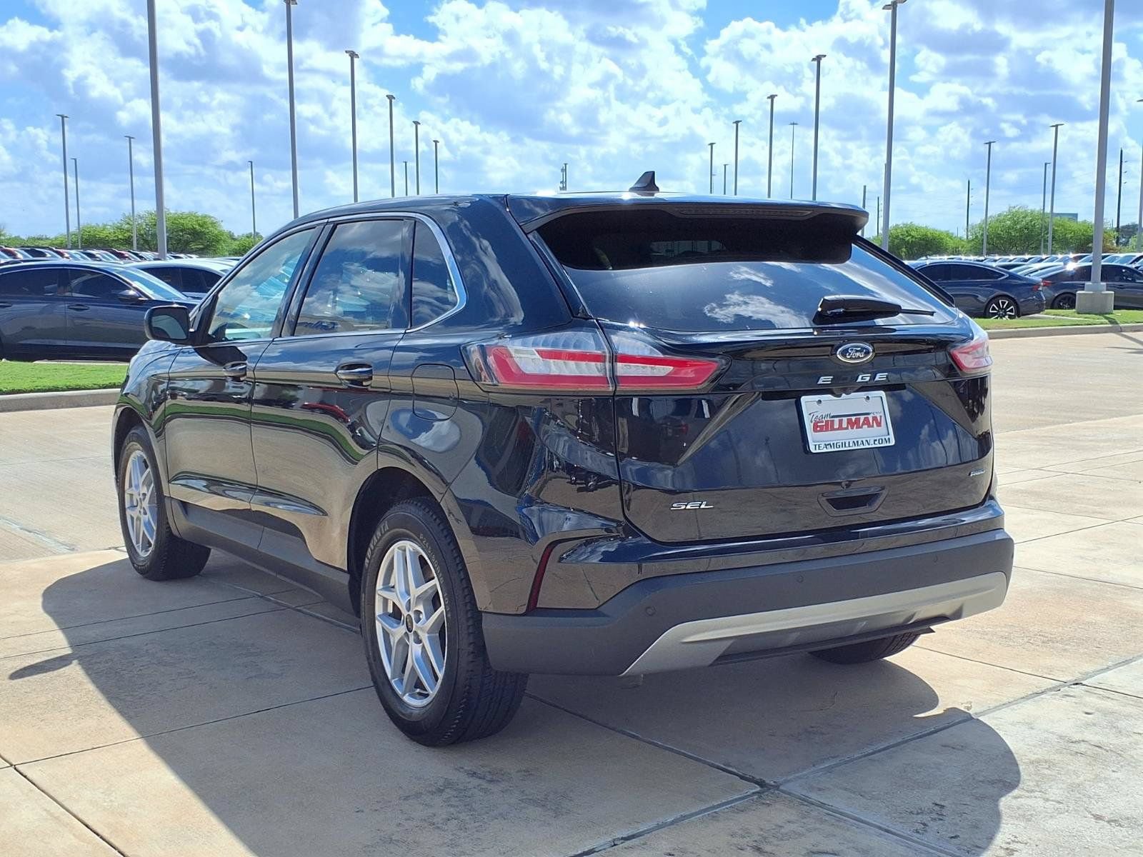 Used 2024 Ford Edge SEL AWD/4WD image 2