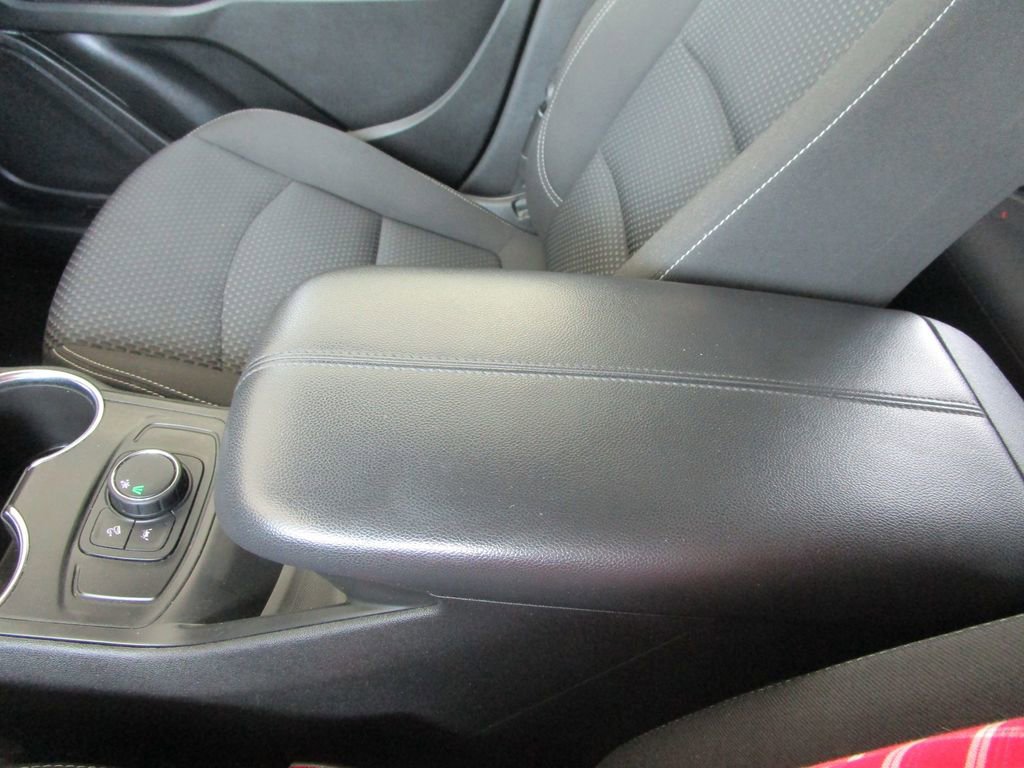 Used 2022 GMC Terrain SLE FWD image 34