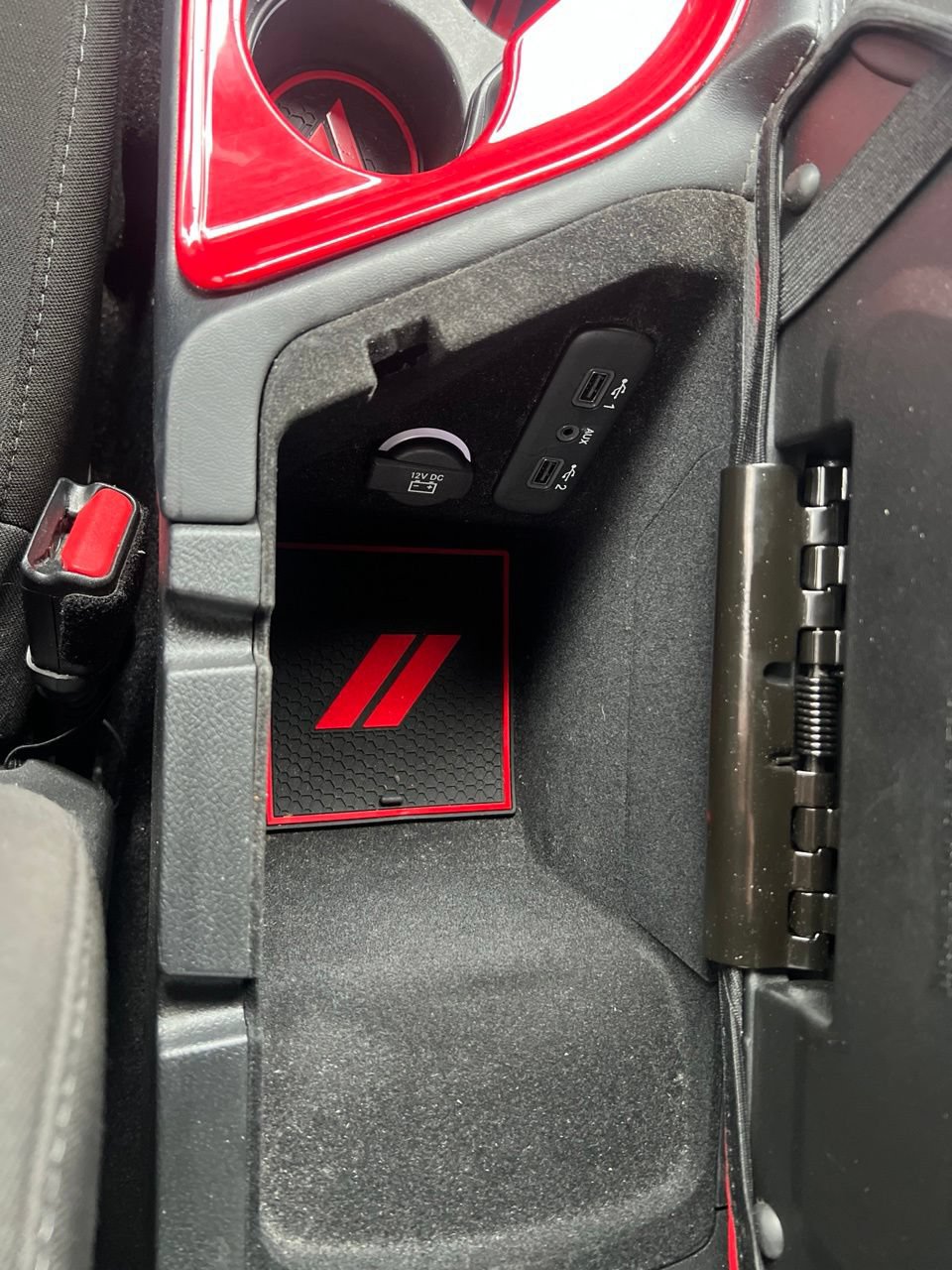Used 2022 Dodge Challenger SXT w/ Blacktop Package RWD image 30
