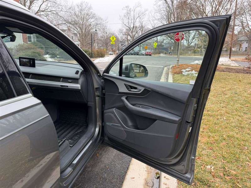 Used 2018 Audi Q7 2.0T Premium Plus image 14