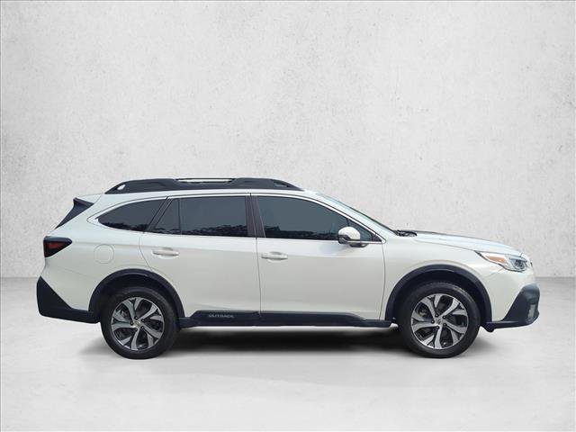 Used 2022 Subaru Outback Limited image 4