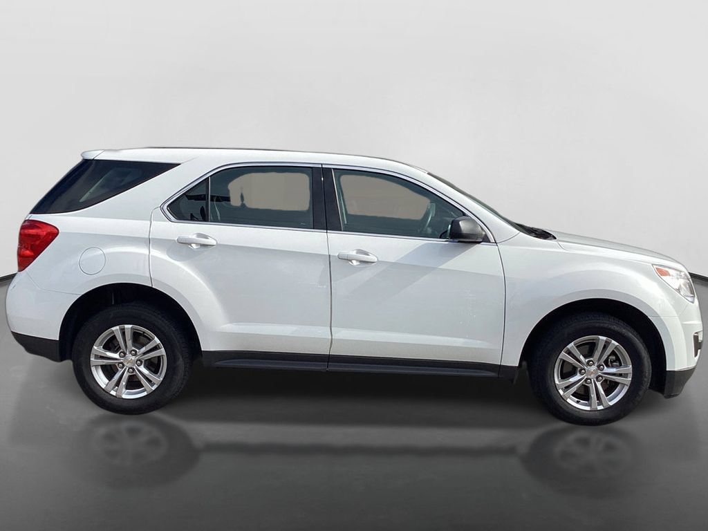 Used 2015 Chevrolet Equinox LS FWD image 4