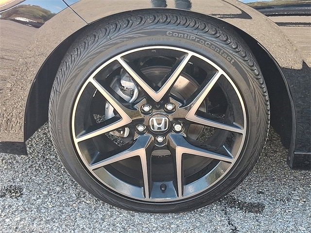 Used 2024 Honda Civic Sport Touring image 8