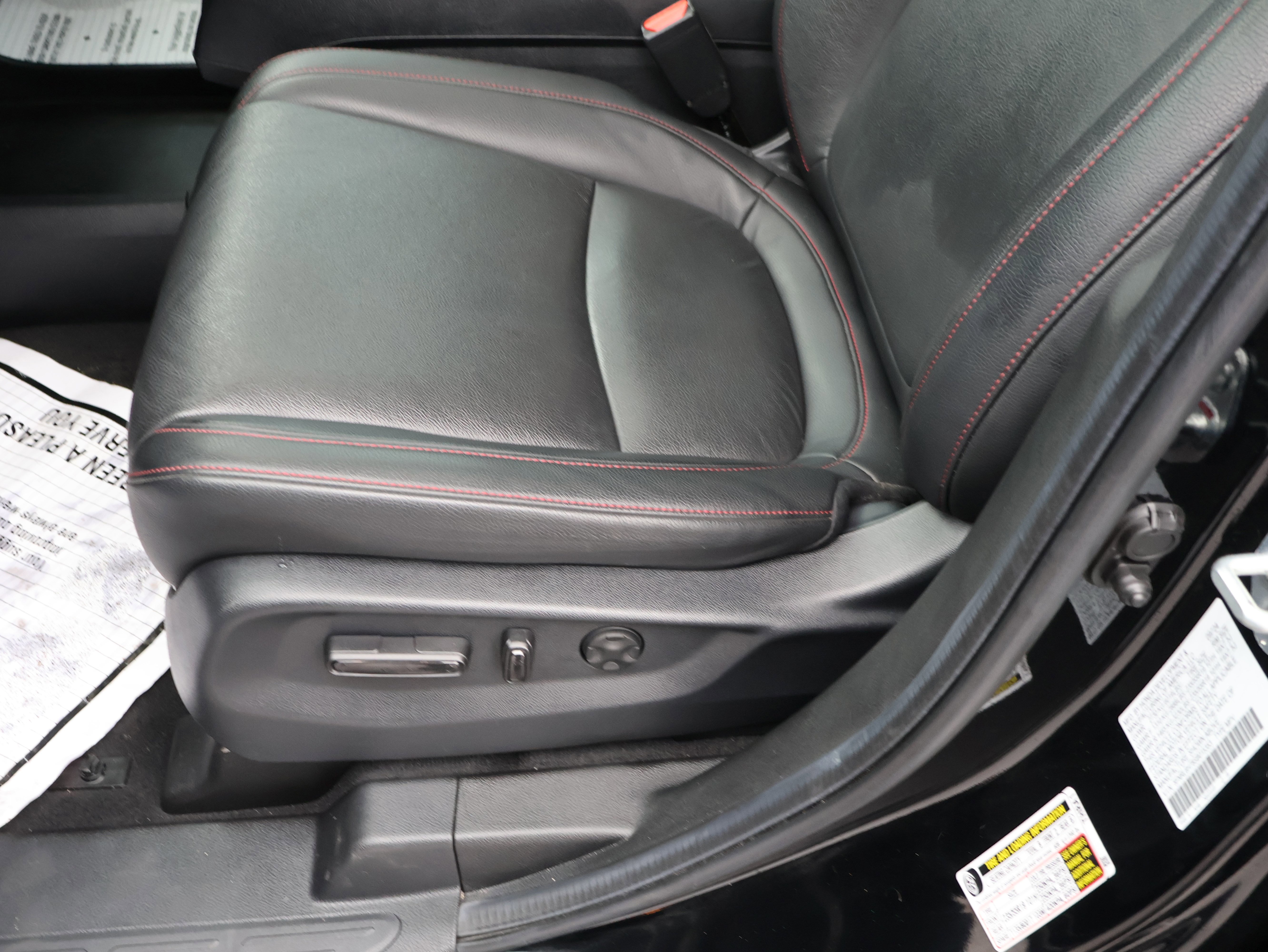 Used 2025 Honda Odyssey Sport-L image 41