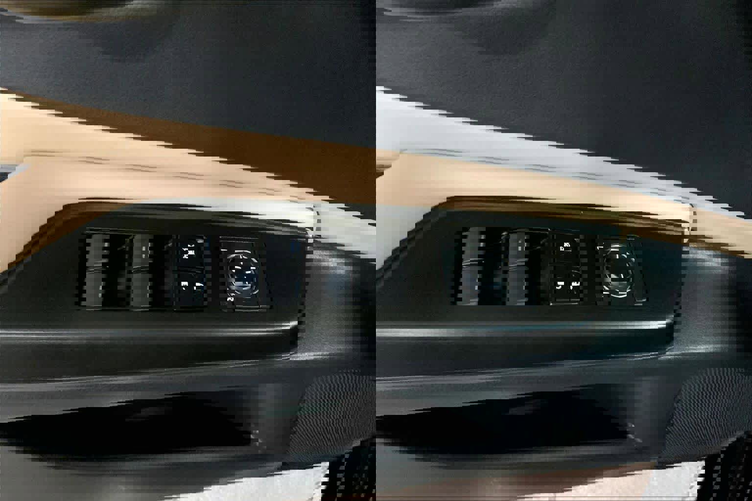 Used 2019 Lexus ES 350 w/ Accessory Package image 32