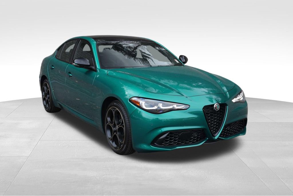 Used 2025 Alfa Romeo Giulia AWD w/ Driving Assist Package