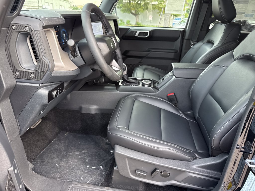 New 2026 Ford Bronco Outer Banks AWD/4WD image 19