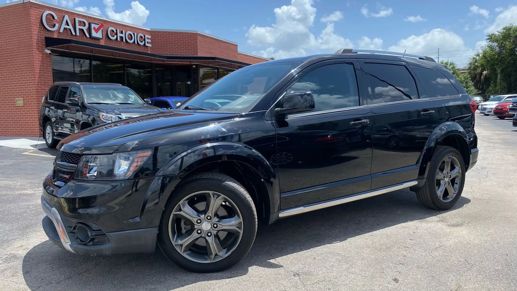 Used 2014 Dodge Journey Crossroad w/ Flexible Seating Group image 1