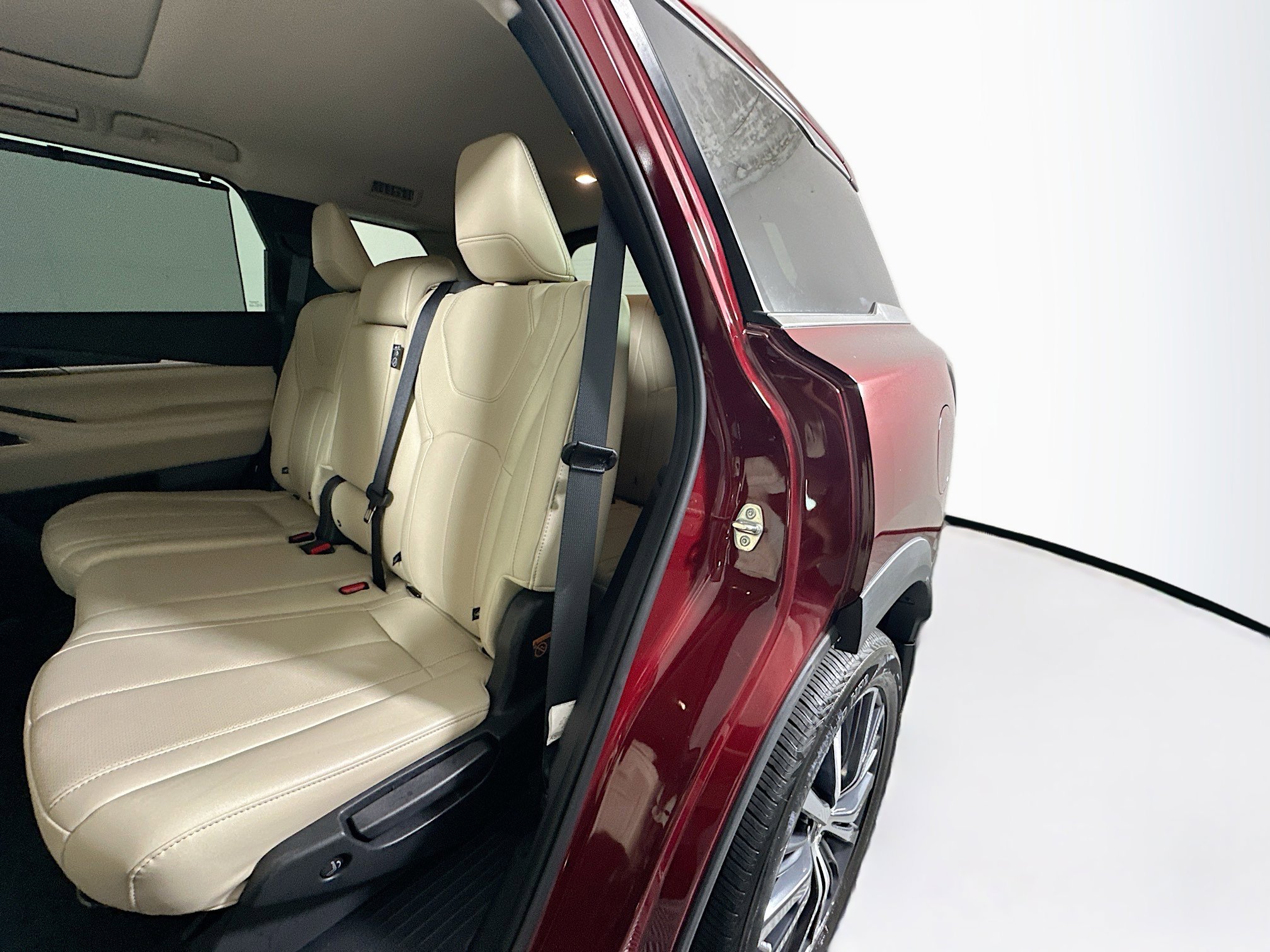Used 2024 INFINITI QX60 Sensory w/ Cargo Package AWD/4WD image 26