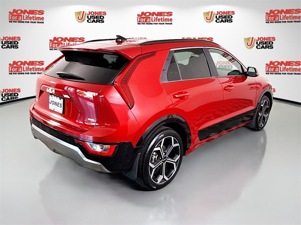 Used 2024 Kia Niro EX Touring image 18