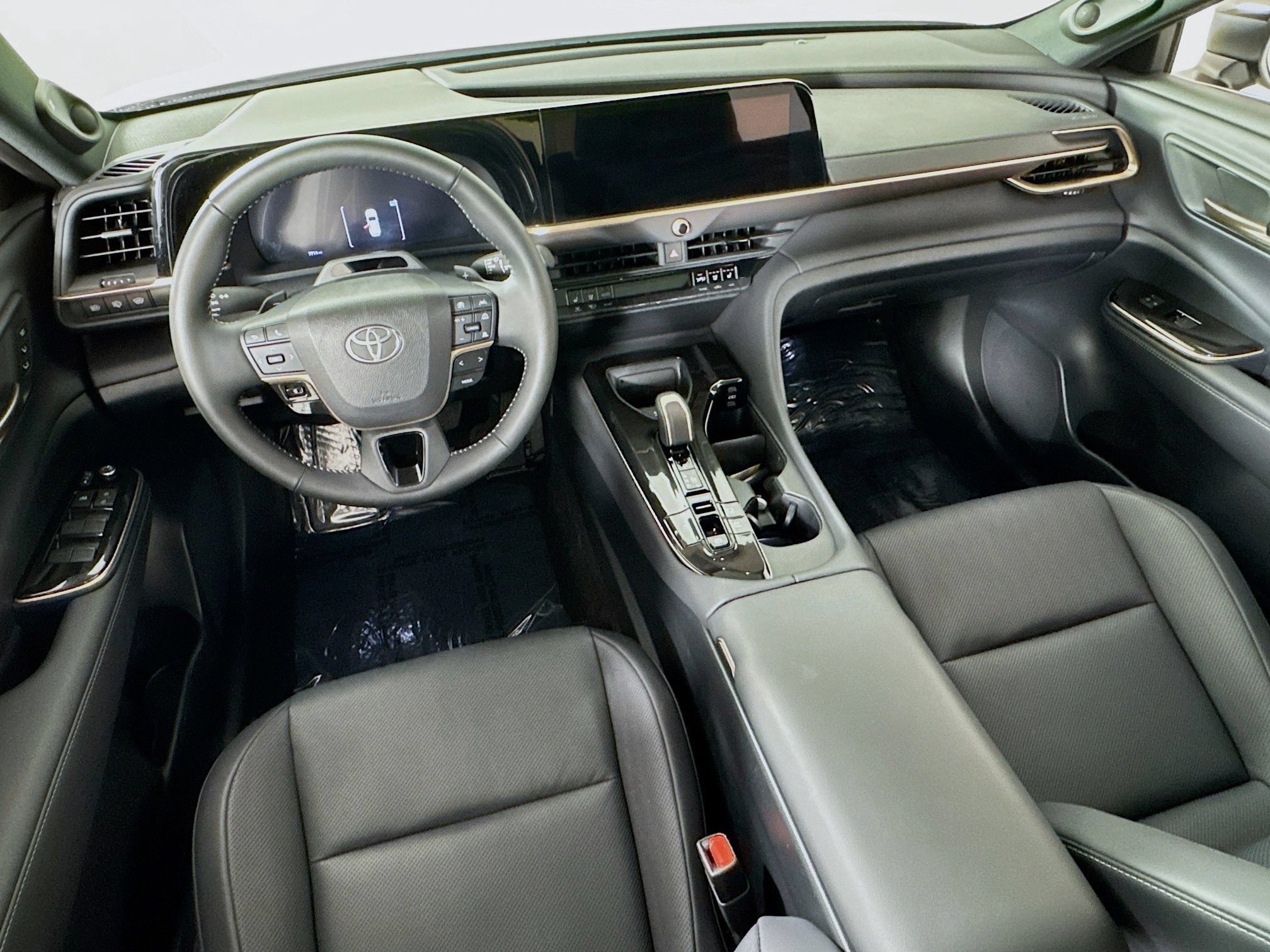 Certified 2025 Toyota Crown Signia w/ Advanced Technology Package AWD/4WD image 20