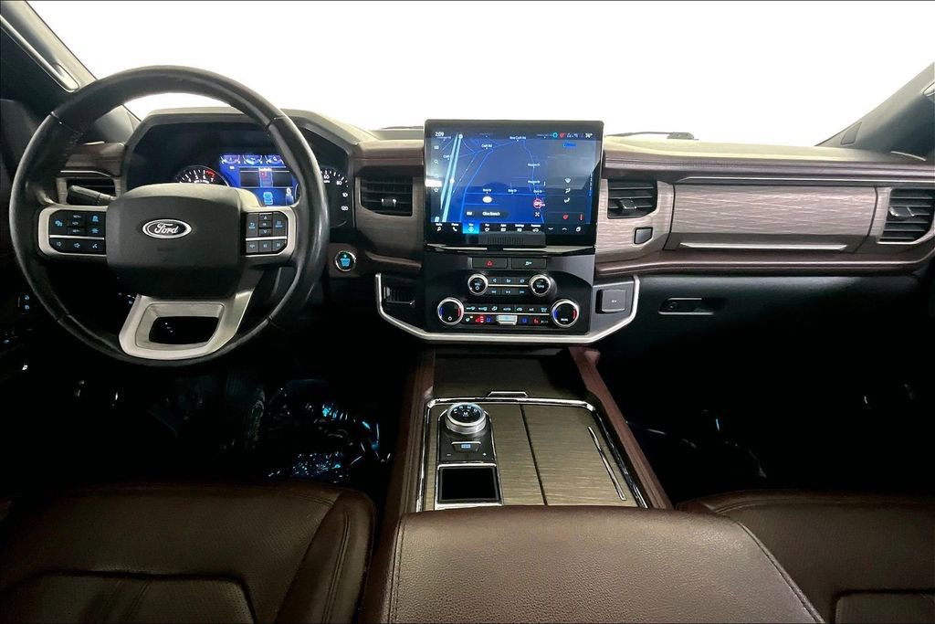 Used 2023 Ford Expedition Max Limited RWD image 15