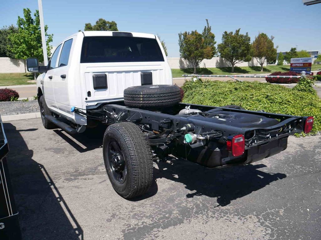 New 2026 RAM 3500 Tradesman AWD/4WD image 8