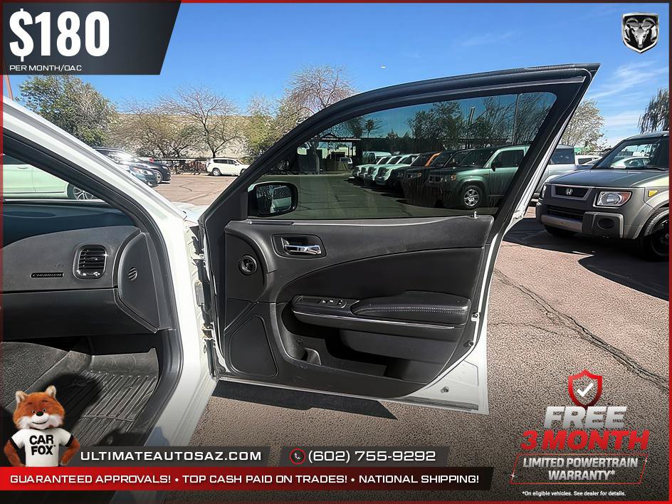 Used 2014 Dodge Charger SE RWD image 21