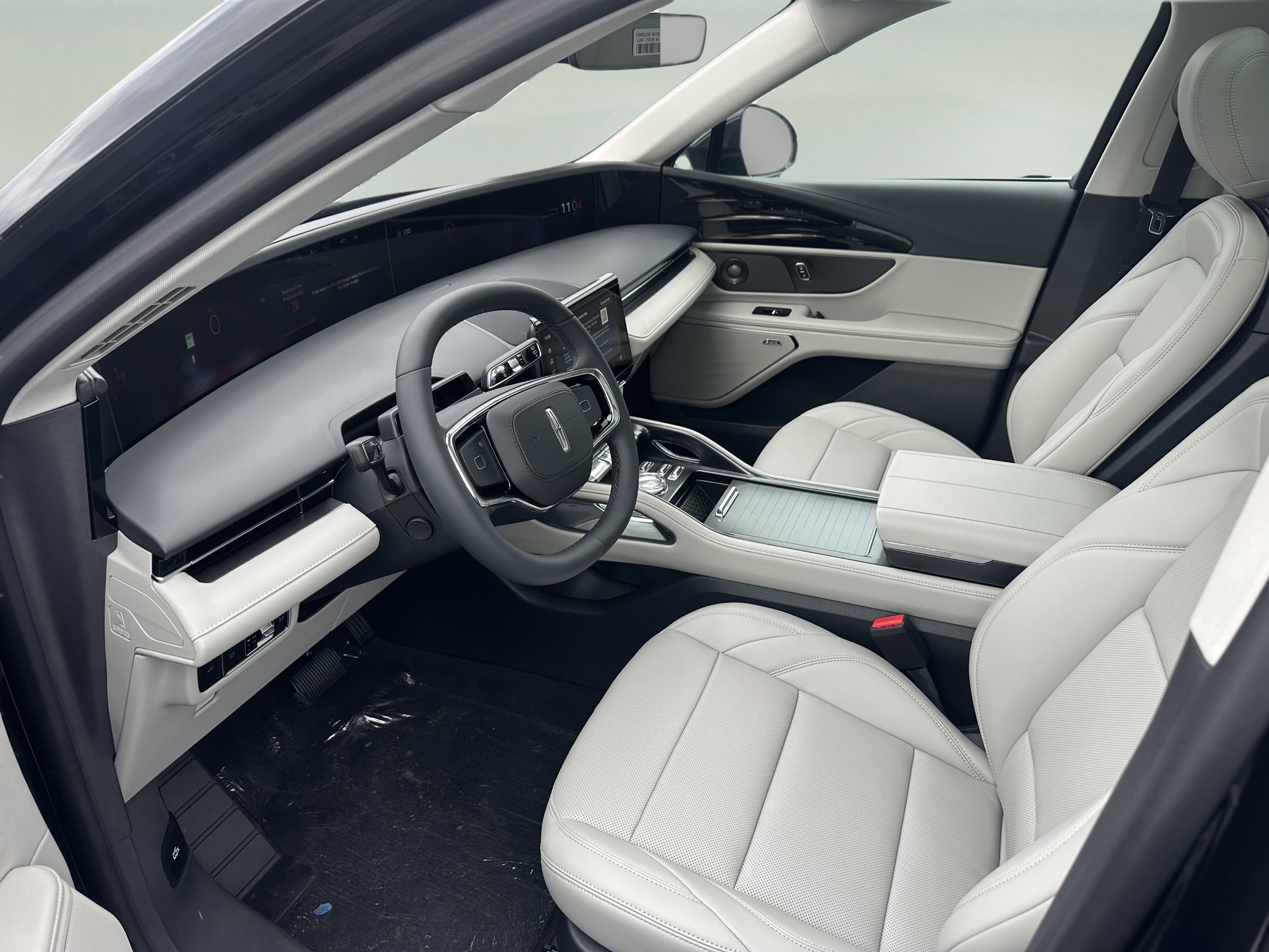 New 2026 Lincoln Nautilus Premier w/ Equipment Group 102A image 9