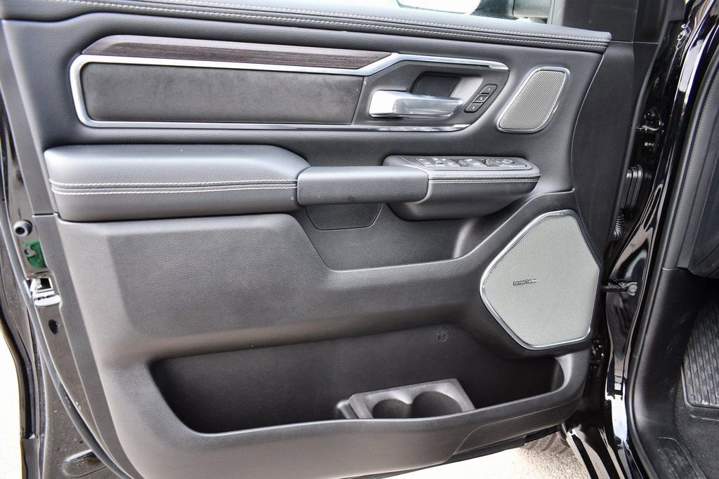 New 2026 RAM 1500 Laramie w/ Night Edition image 31