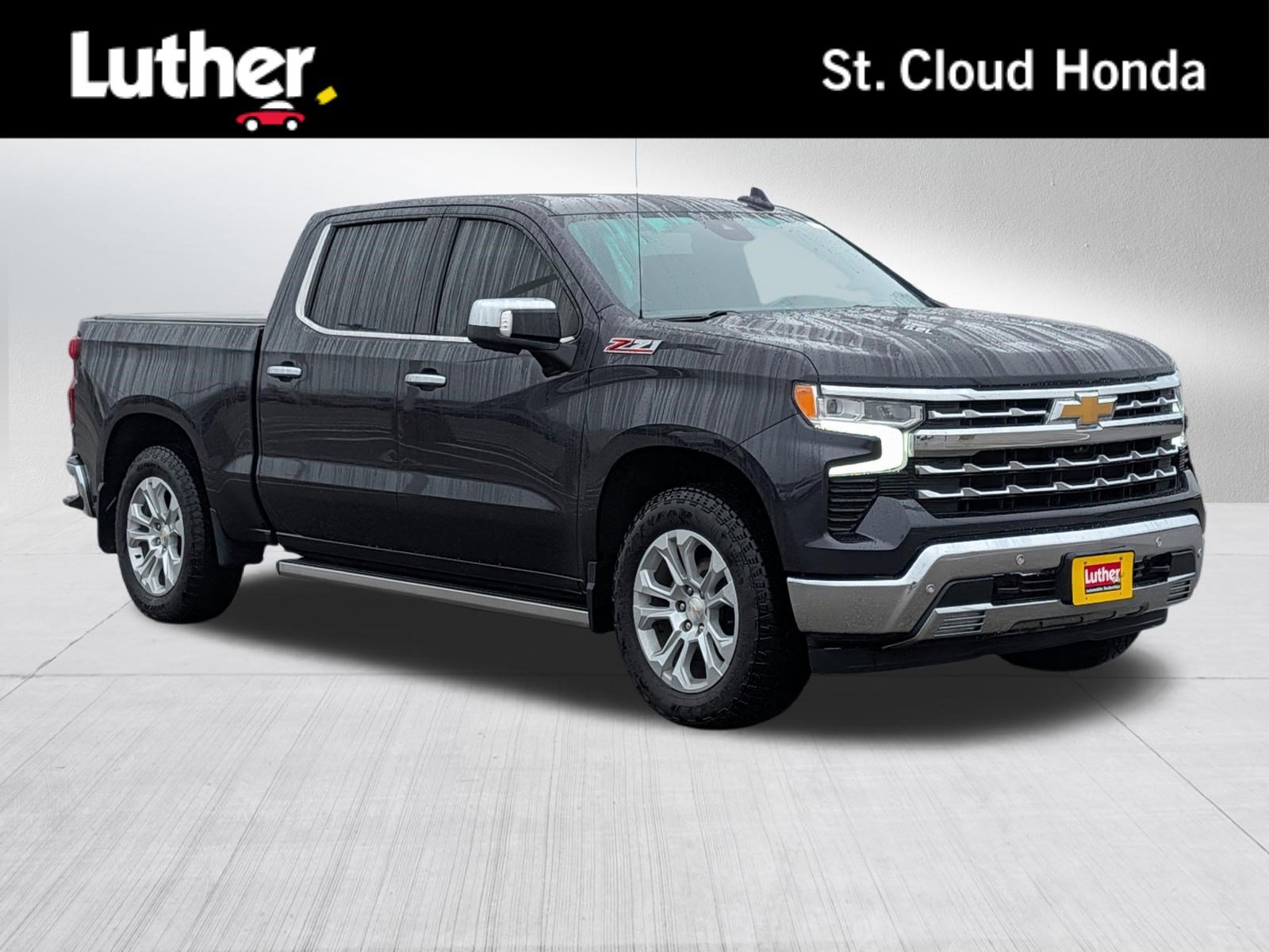 Used 2022 Chevrolet Silverado 1500 LTZ w/ LTZ Premium Package AWD/4WD image 1