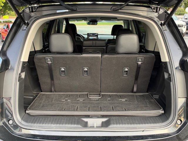 Used 2025 Honda Pilot EX-L image 5