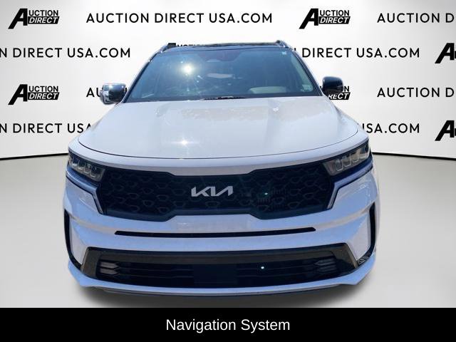 Used 2023 Kia Sorento EX w/ Panoramic Sunroof Package FWD image 2