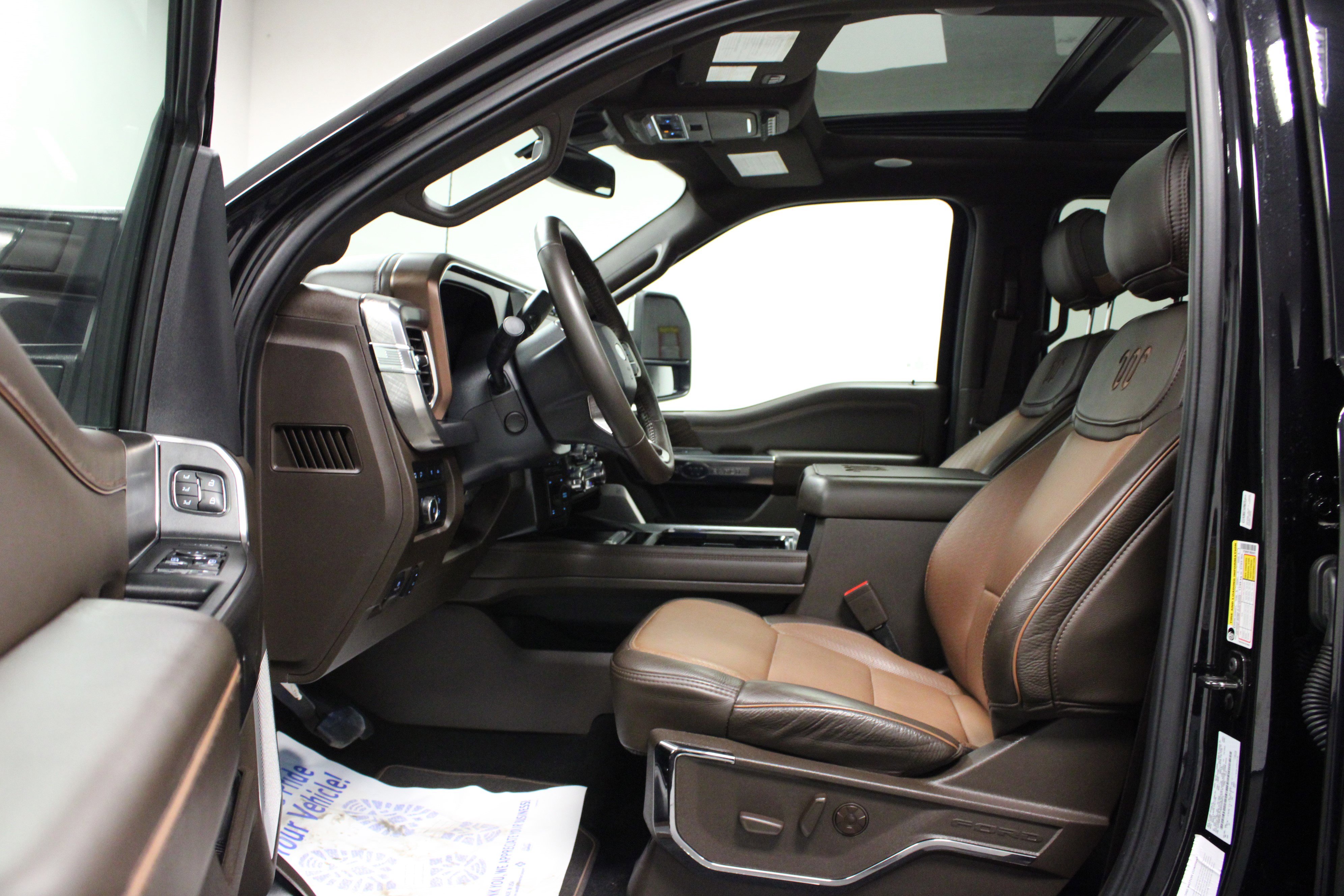 Used 2024 Ford F250 King Ranch w/ Chrome Package image 12