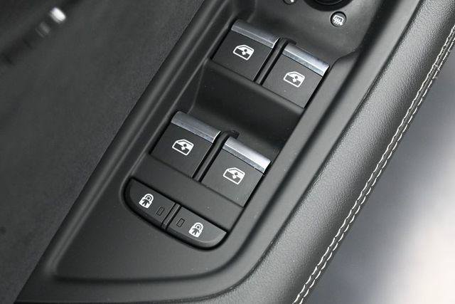Used 2023 Audi S5 Premium Plus w/ Premium Plus Package AWD/4WD image 13