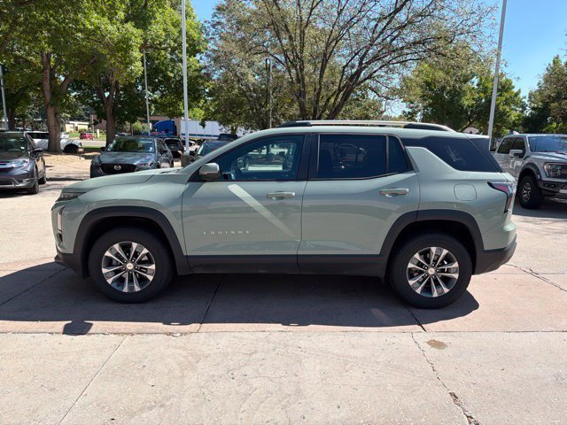 Used 2025 Chevrolet Equinox LT w/ Convenience Package II AWD/4WD image 3