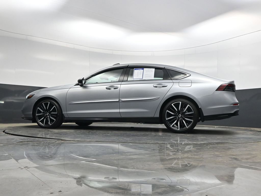 Used 2024 Honda Accord Touring image 31