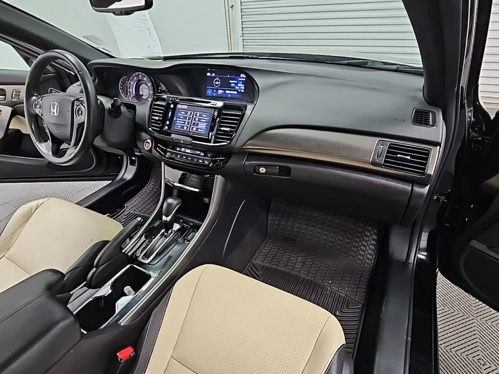 Used 2016 Honda Accord EX-L image 34