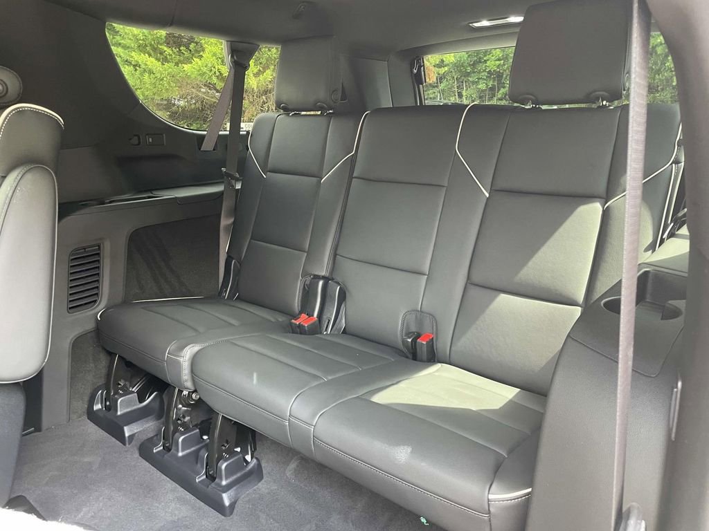 New 2025 Cadillac Escalade ESV Premium Luxury image 13