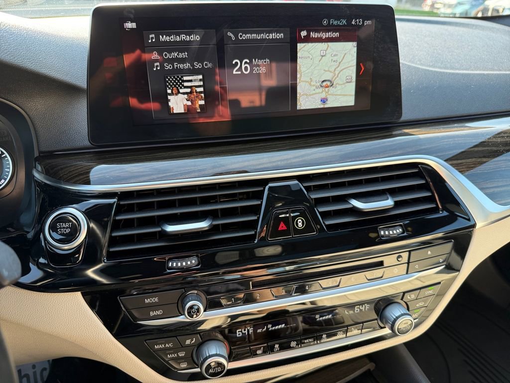 Used 2018 BMW 530e xDrive w/ Premium Package 2 image 20