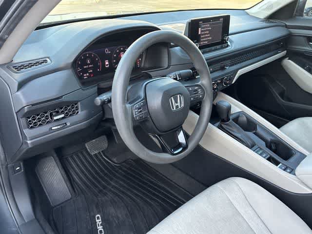 Used 2023 Honda Accord EX video 2