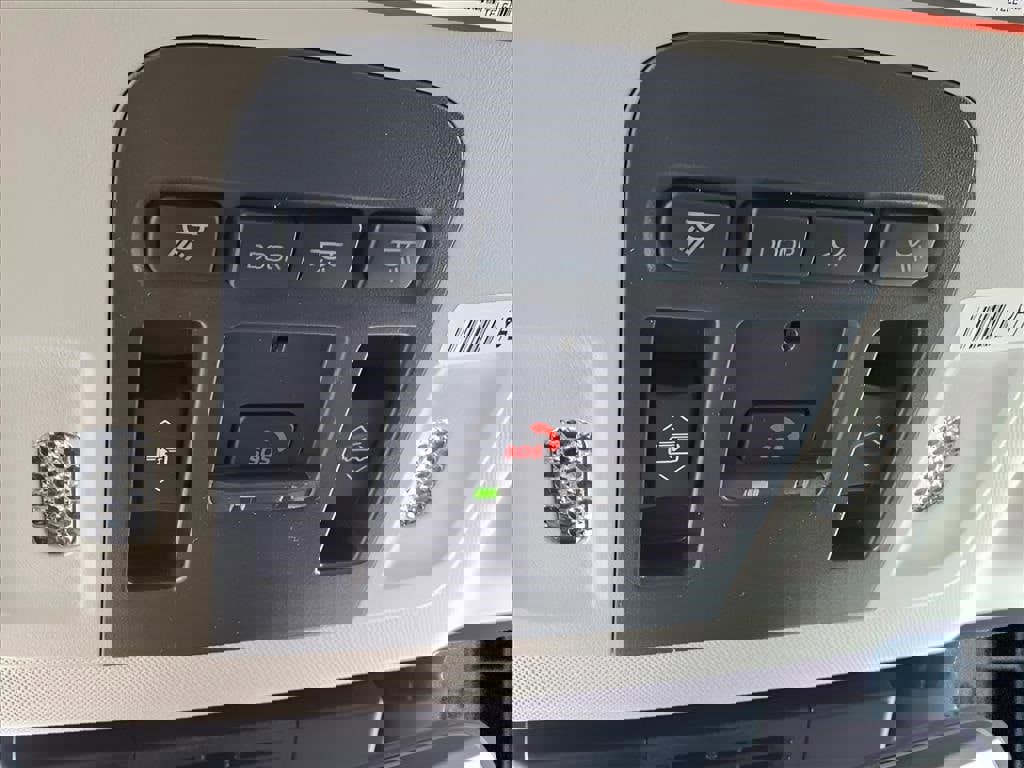 New 2026 Toyota Camry XLE image 18