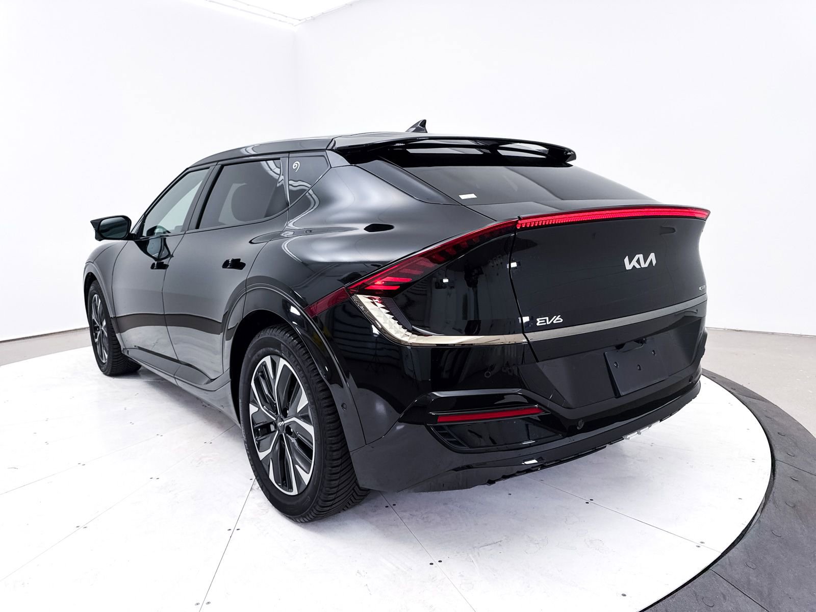 Used 2023 Kia EV6 GT-Line image 18