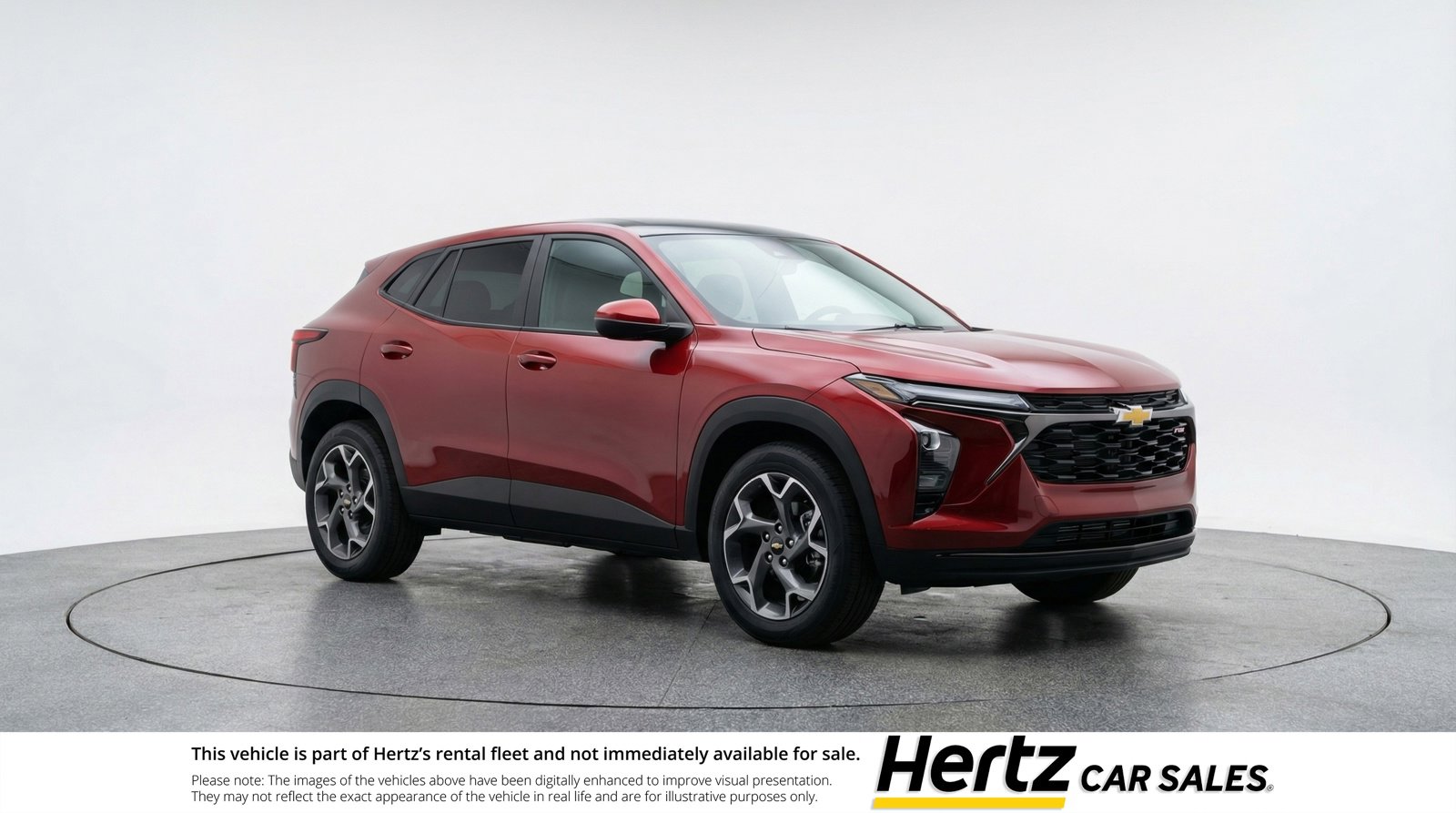 Used 2025 Chevrolet Trax LT FWD image 1