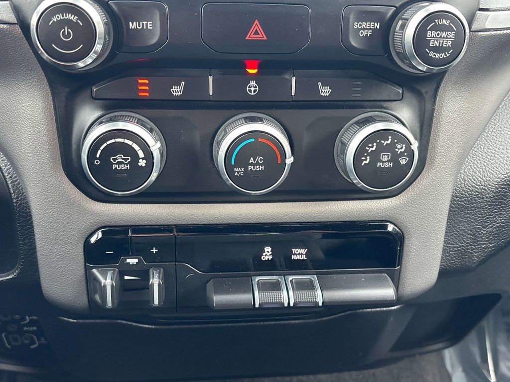 Used 2023 RAM 1500 Big Horn AWD/4WD image 23