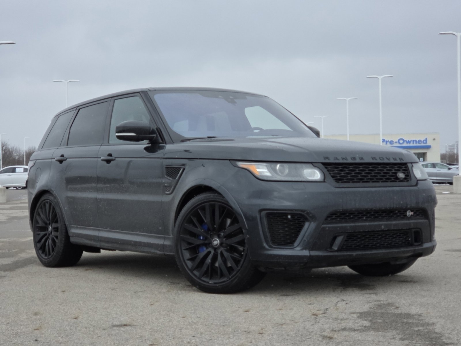 Used 2017 Land Rover Range Rover Sport SVR image 2