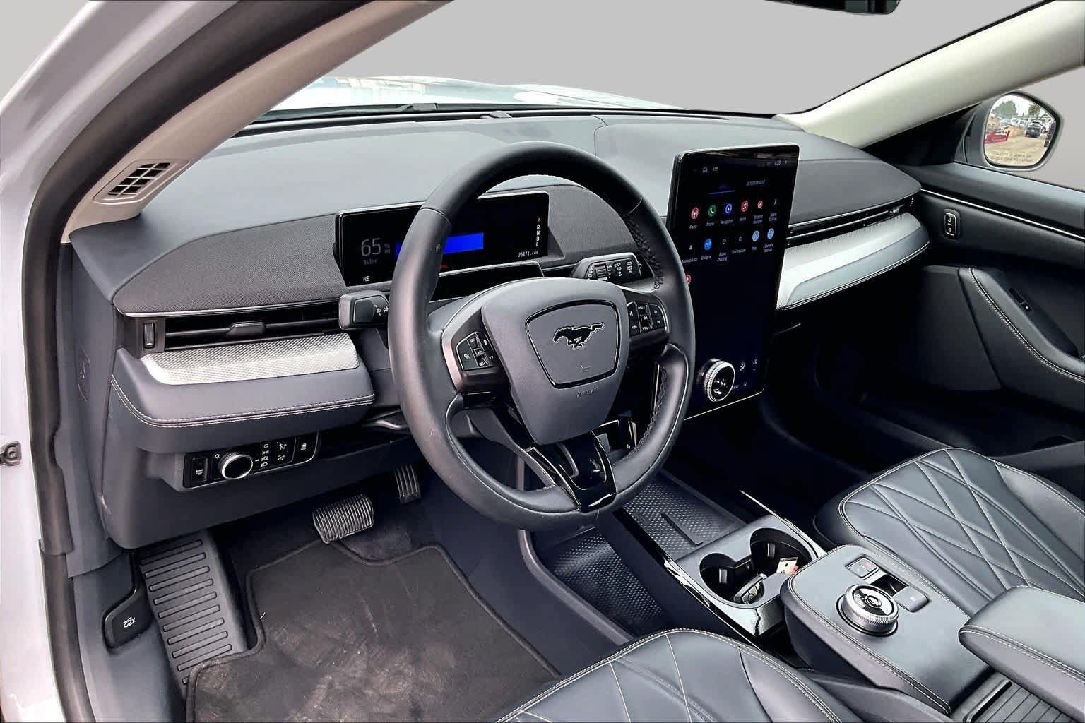 Used 2023 Ford Mustang Mach-E Select RWD image 19