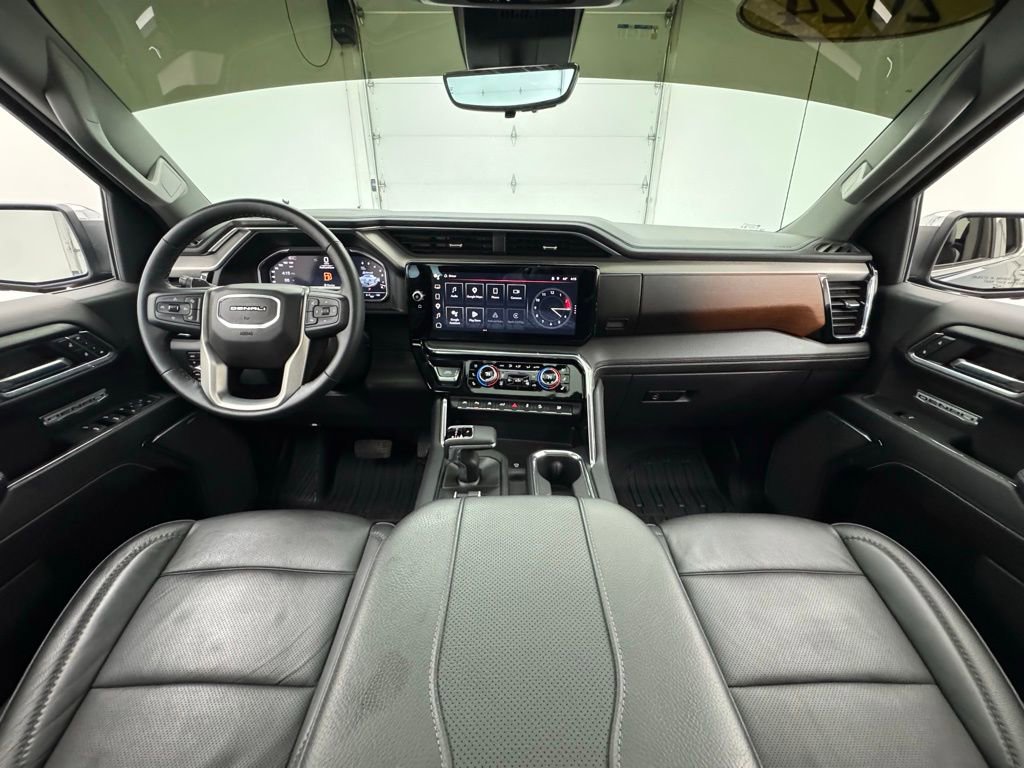 Used 2024 GMC Sierra 1500 Denali w/ Denali Reserve Package image 3