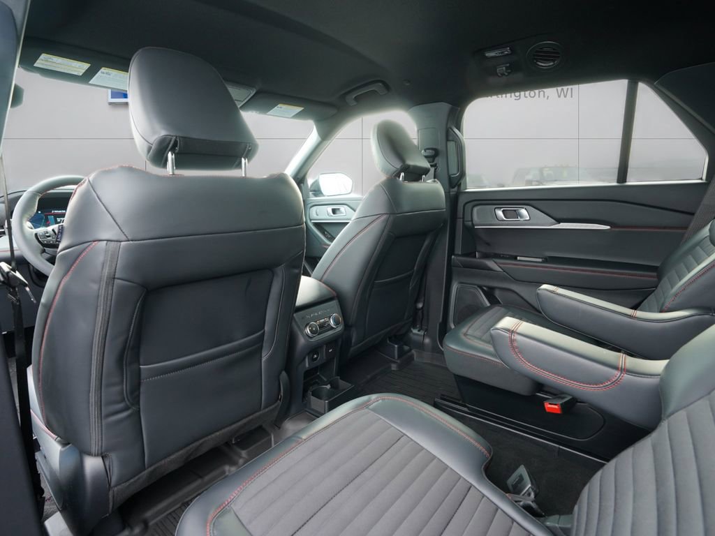 New 2026 Ford Explorer ST-Line image 13