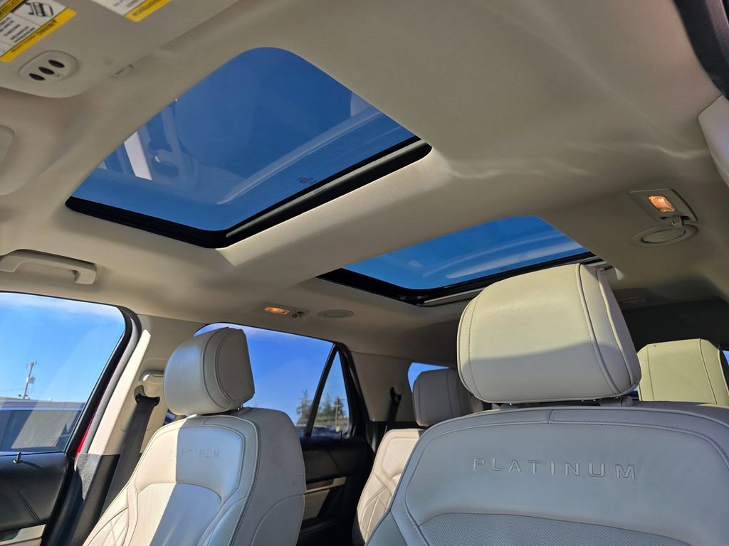 Used 2016 Ford Explorer Platinum image 21